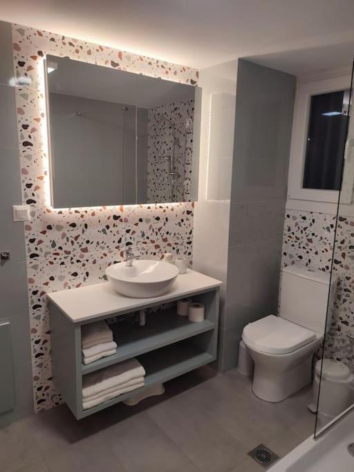 Volos Center, St Nicholas Square, Xenios المظهر الخارجي الصورة